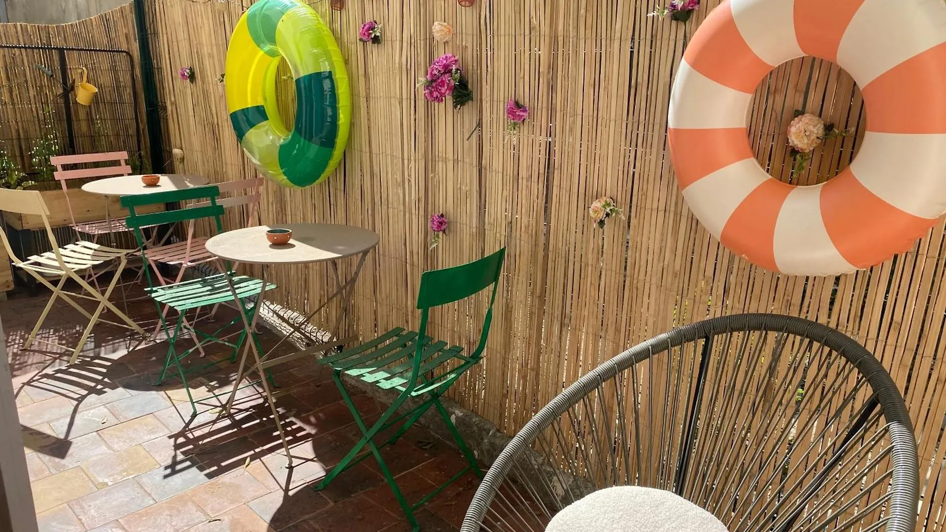 Guest house Loft Authentique 3 Stars Terrasse Vieux Port Hotel La Ciotat